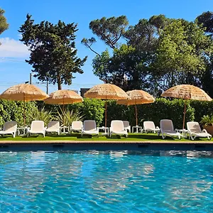 Luxotel 4*, كان فرنسا